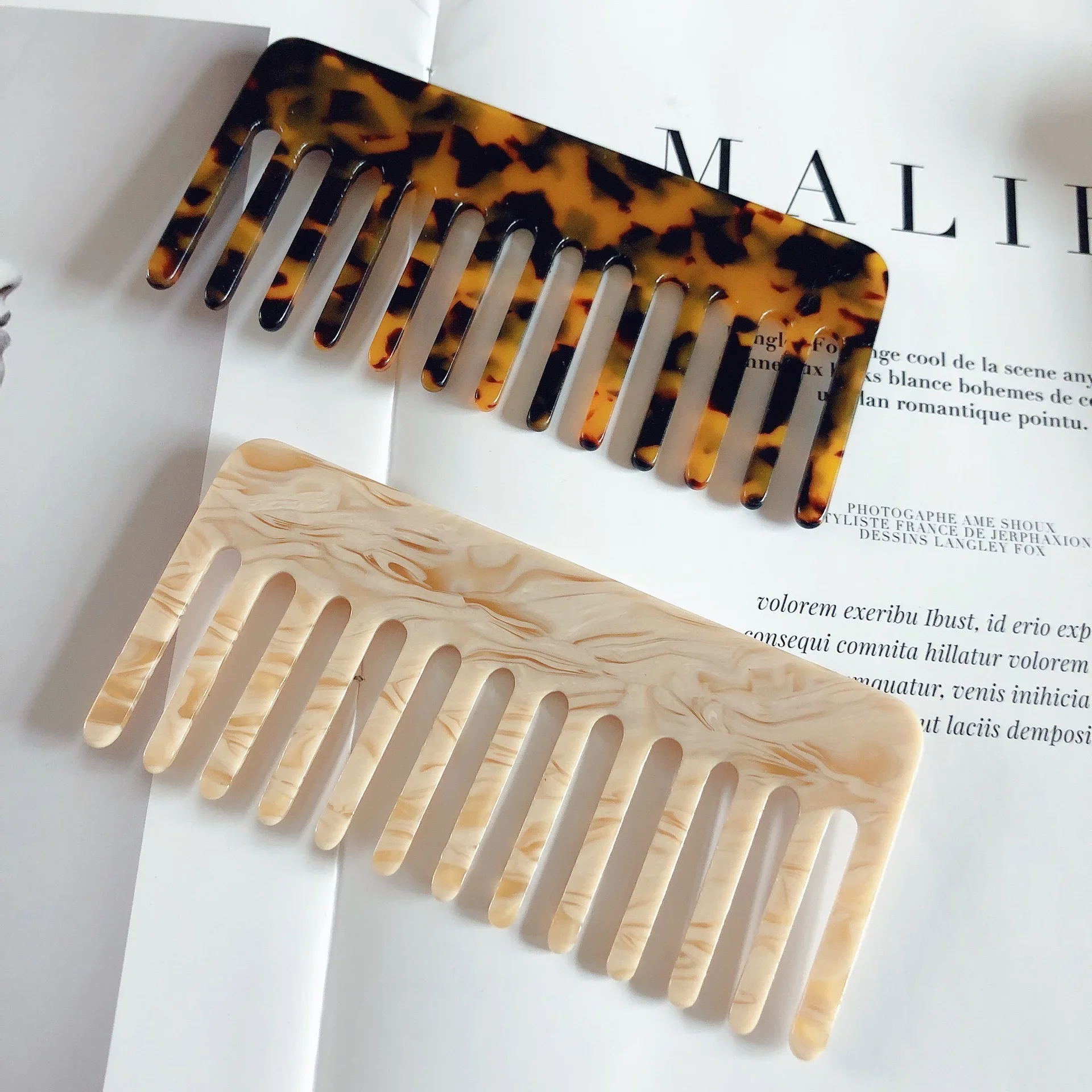 Hair Care Korean - Peigne de coiffure coloré en acétate